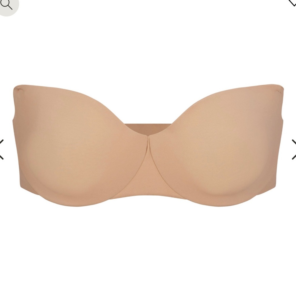 SKIMS Smoothing intimates strapless bra size 34B color clay
